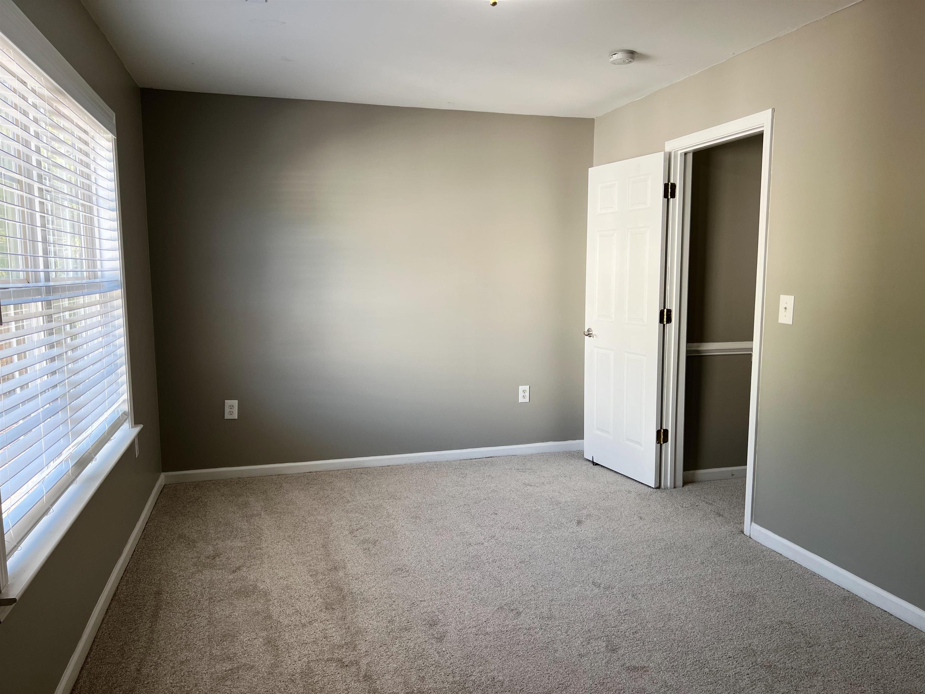 373 Still Water Circle Property Photo 16