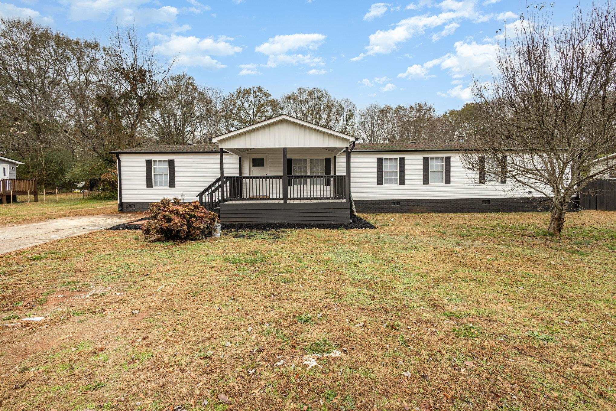 1635 Anderson Ridge Road Property Photo 3