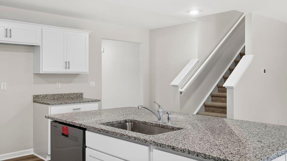 2142 Pierett Circle Property Photo 12
