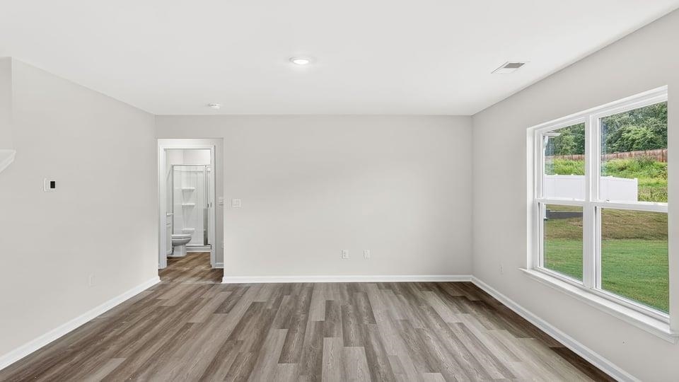 2142 Pierett Circle Property Photo 15