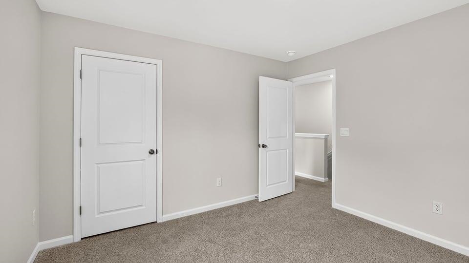 2142 Pierett Circle Property Photo 28