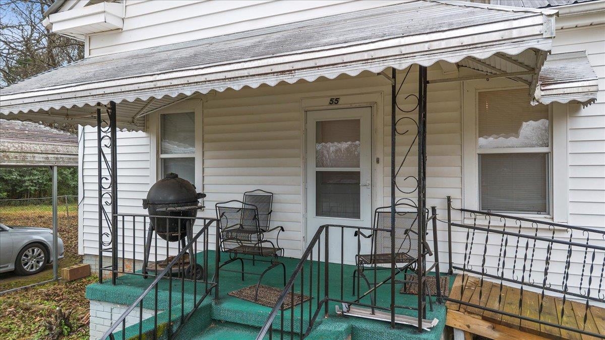 550 Leaman Avenue Property Photo 4