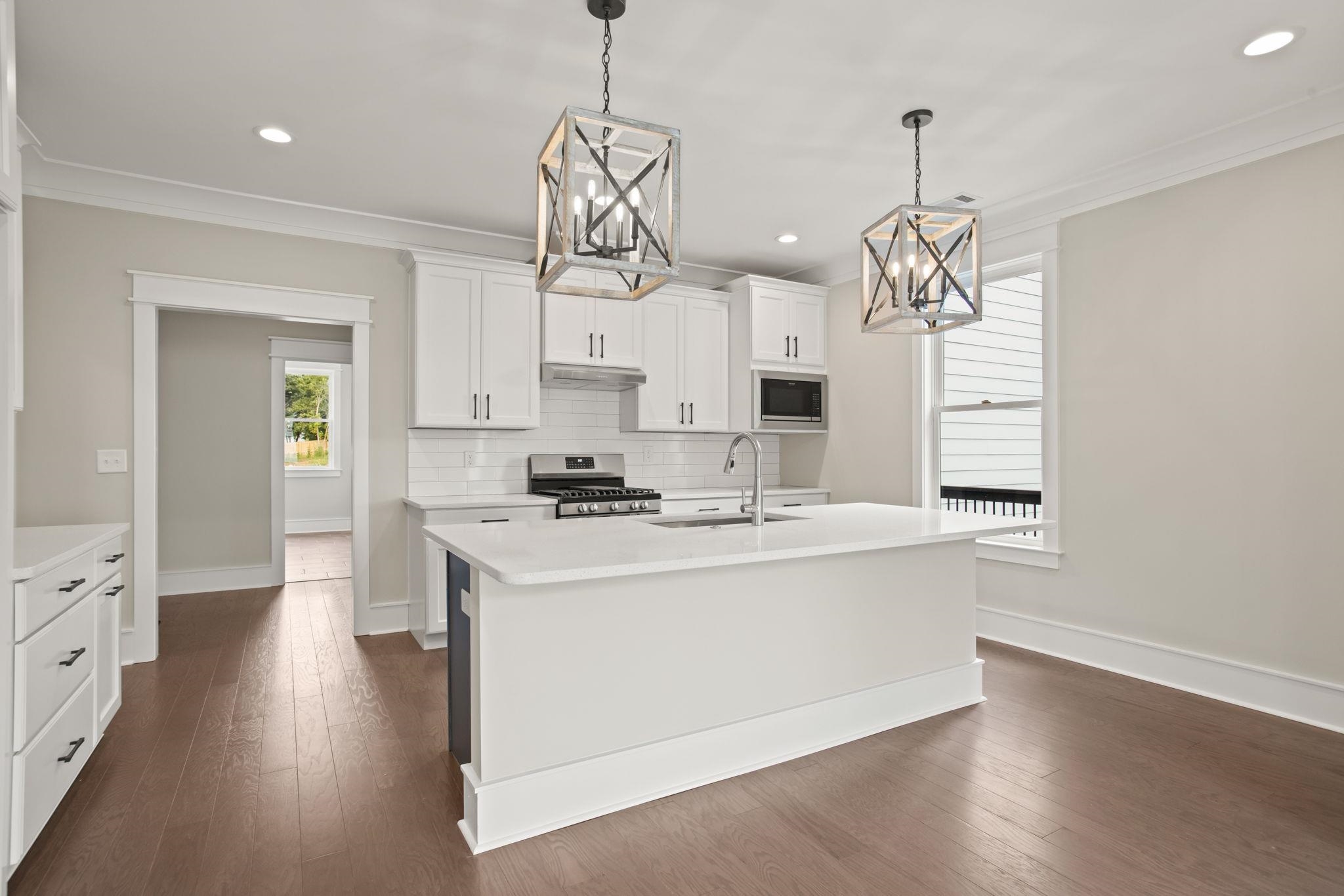 804 Batten Cottage Court Property Photo 6