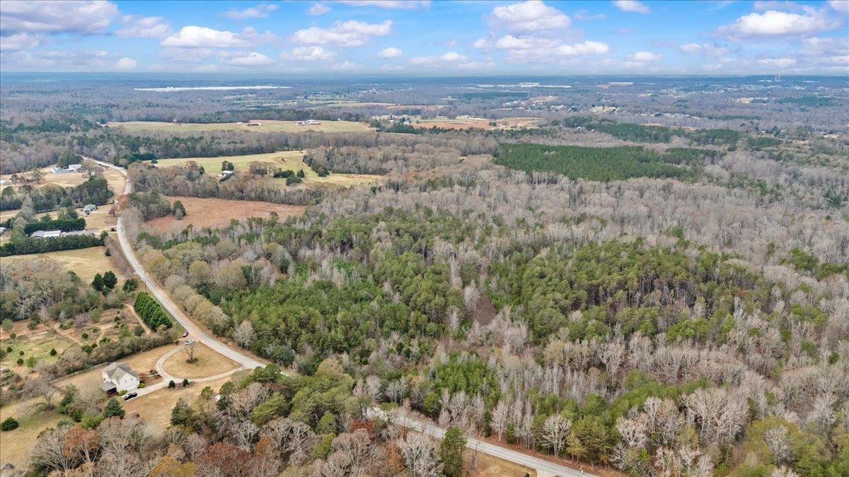 331691 Property Photo 3