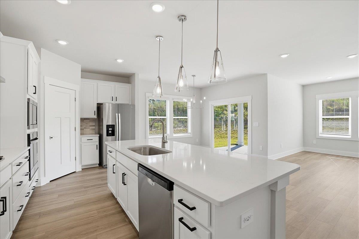 337 Allingham Road Property Photo 10