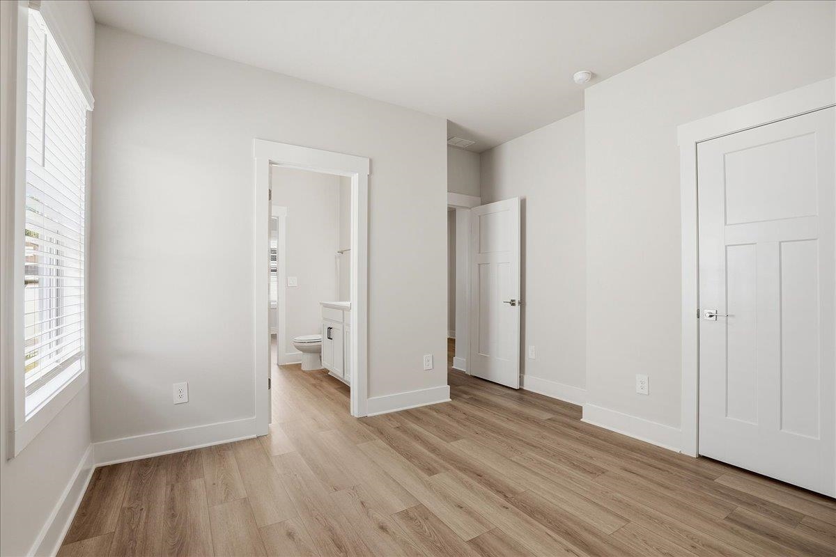 337 Allingham Road Property Photo 16