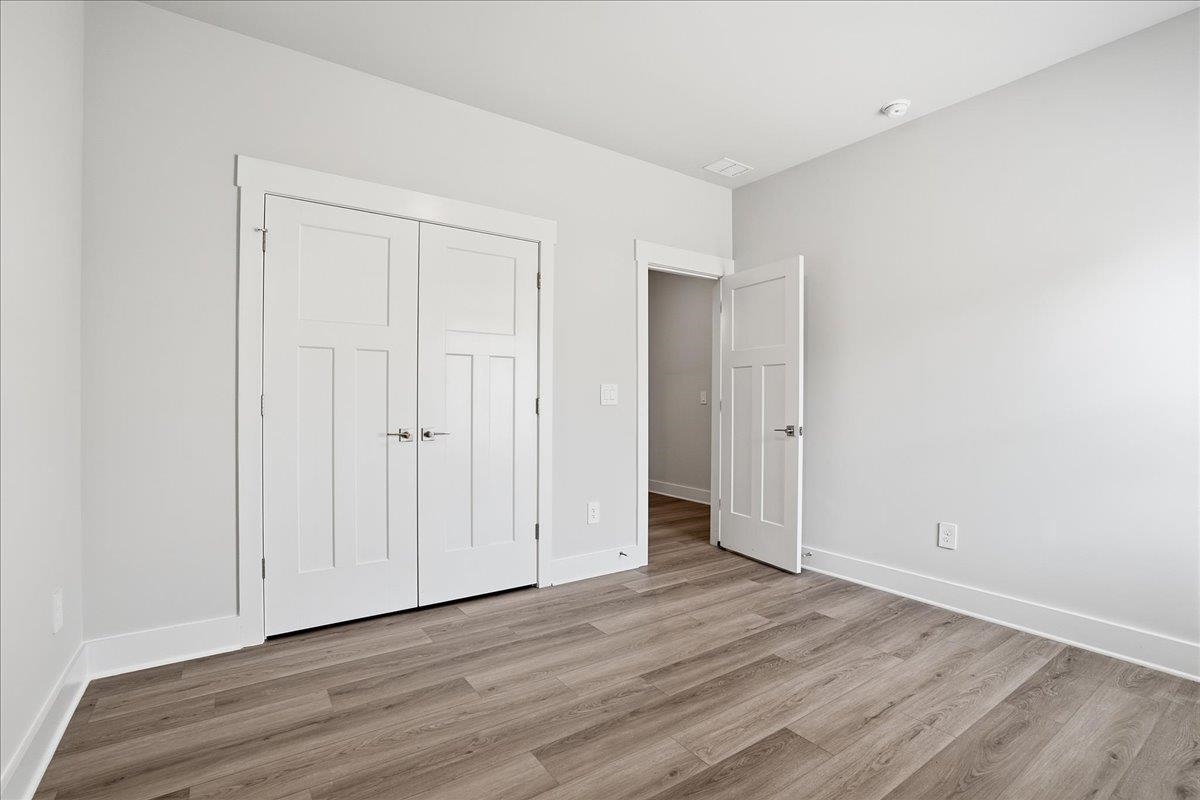 337 Allingham Road Property Photo 18