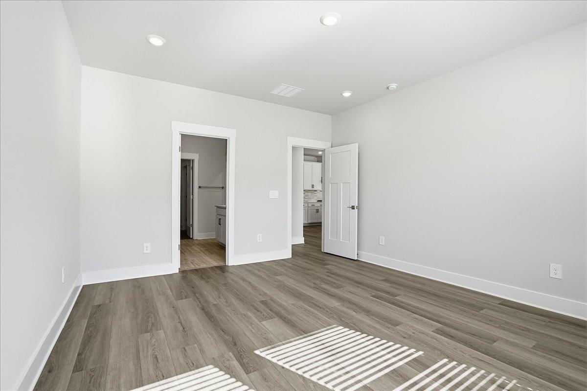 337 Allingham Road Property Photo 26