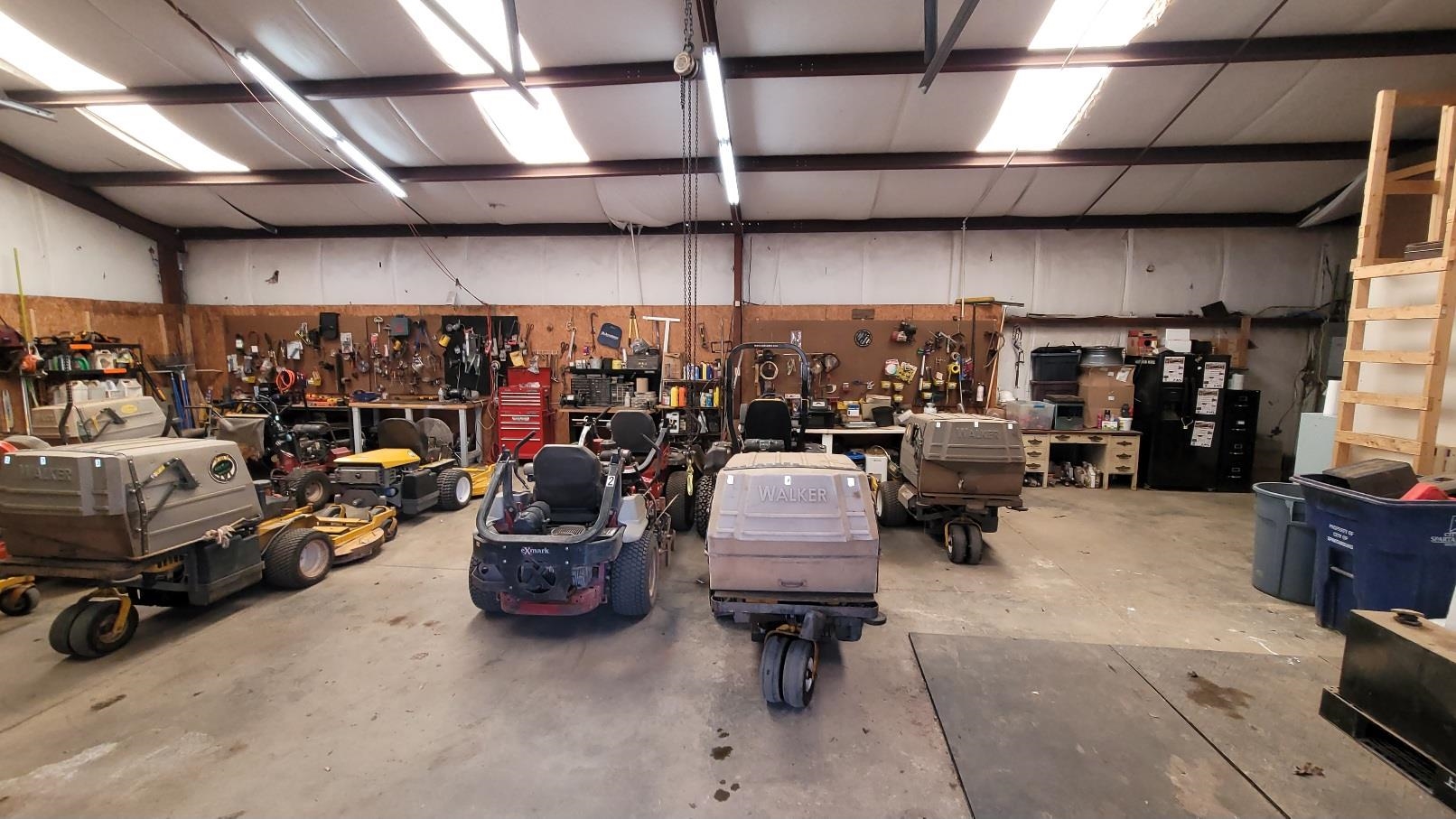332084 Property Photo 10