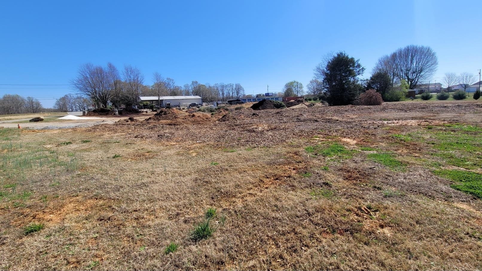 332084 Property Photo 26