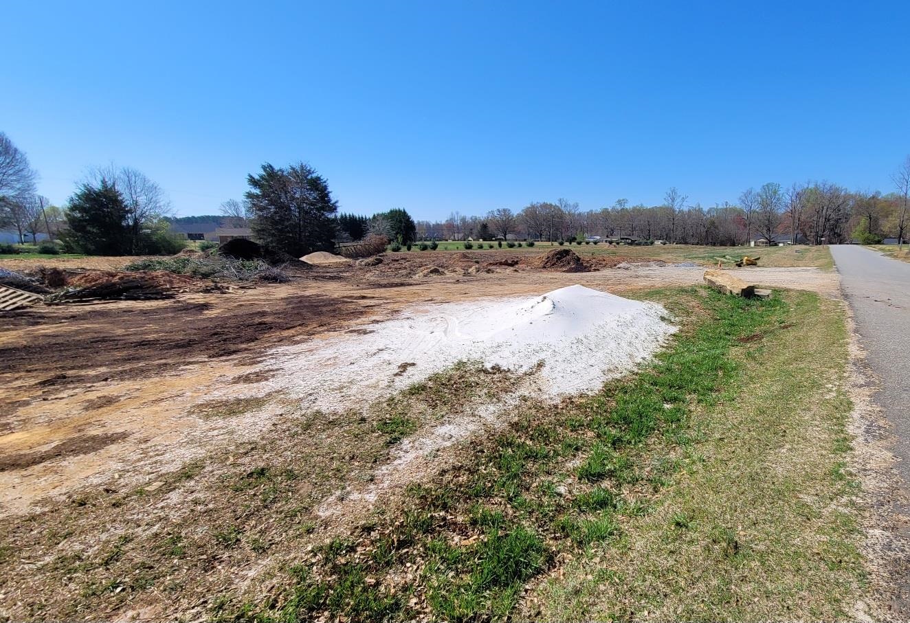 332084 Property Photo 31