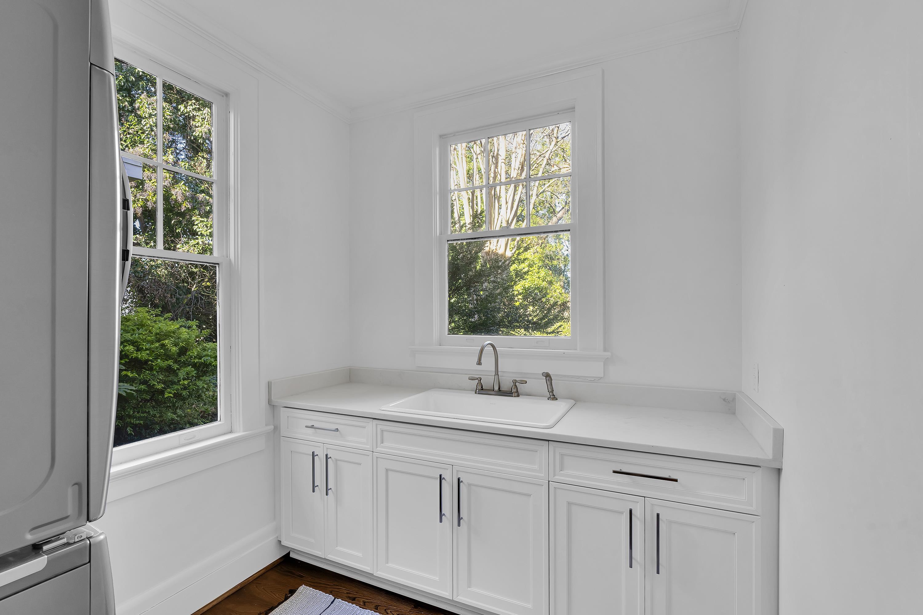 662 Otis Boulevard Property Photo 14