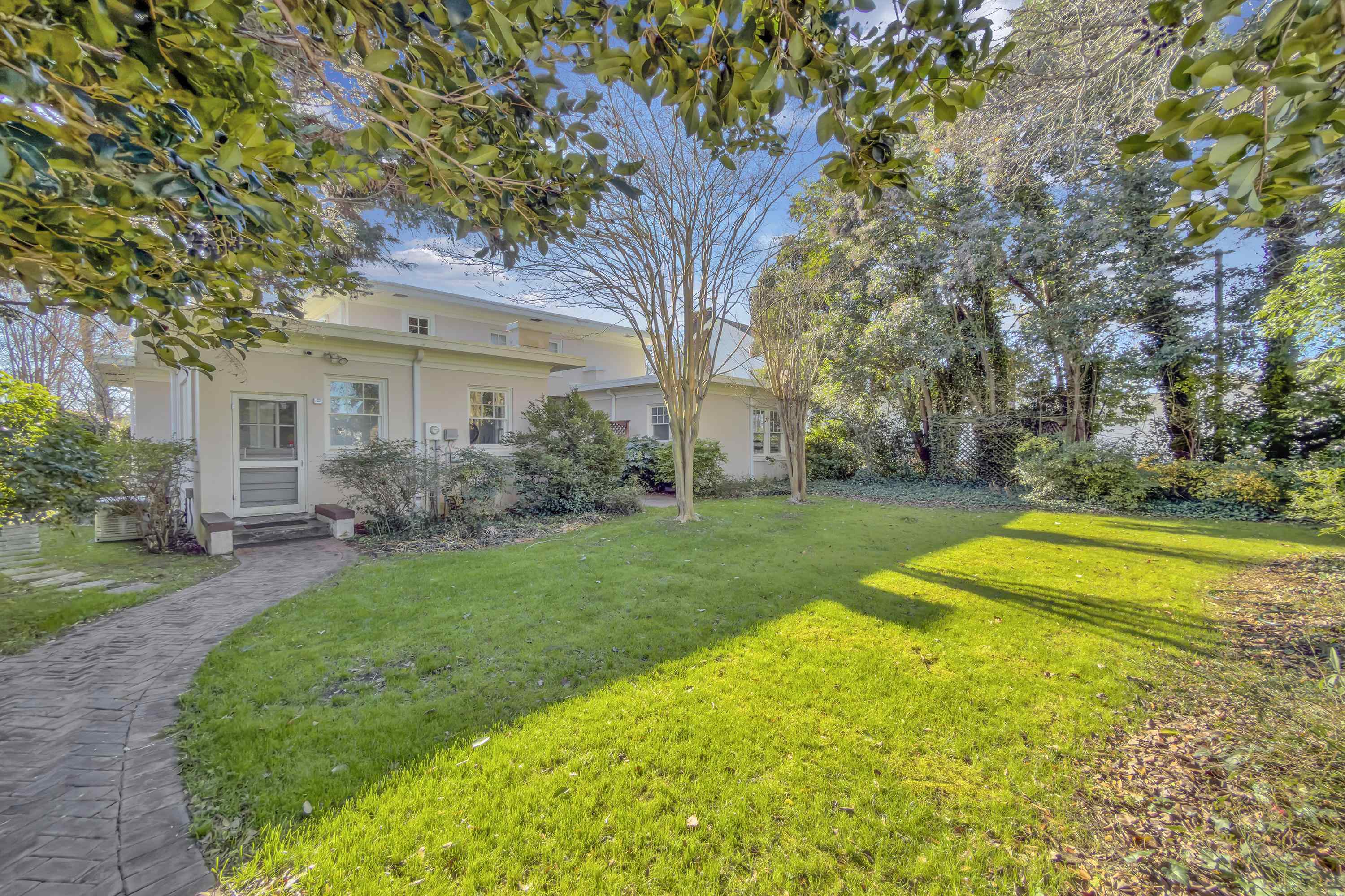 662 Otis Boulevard Property Photo 33