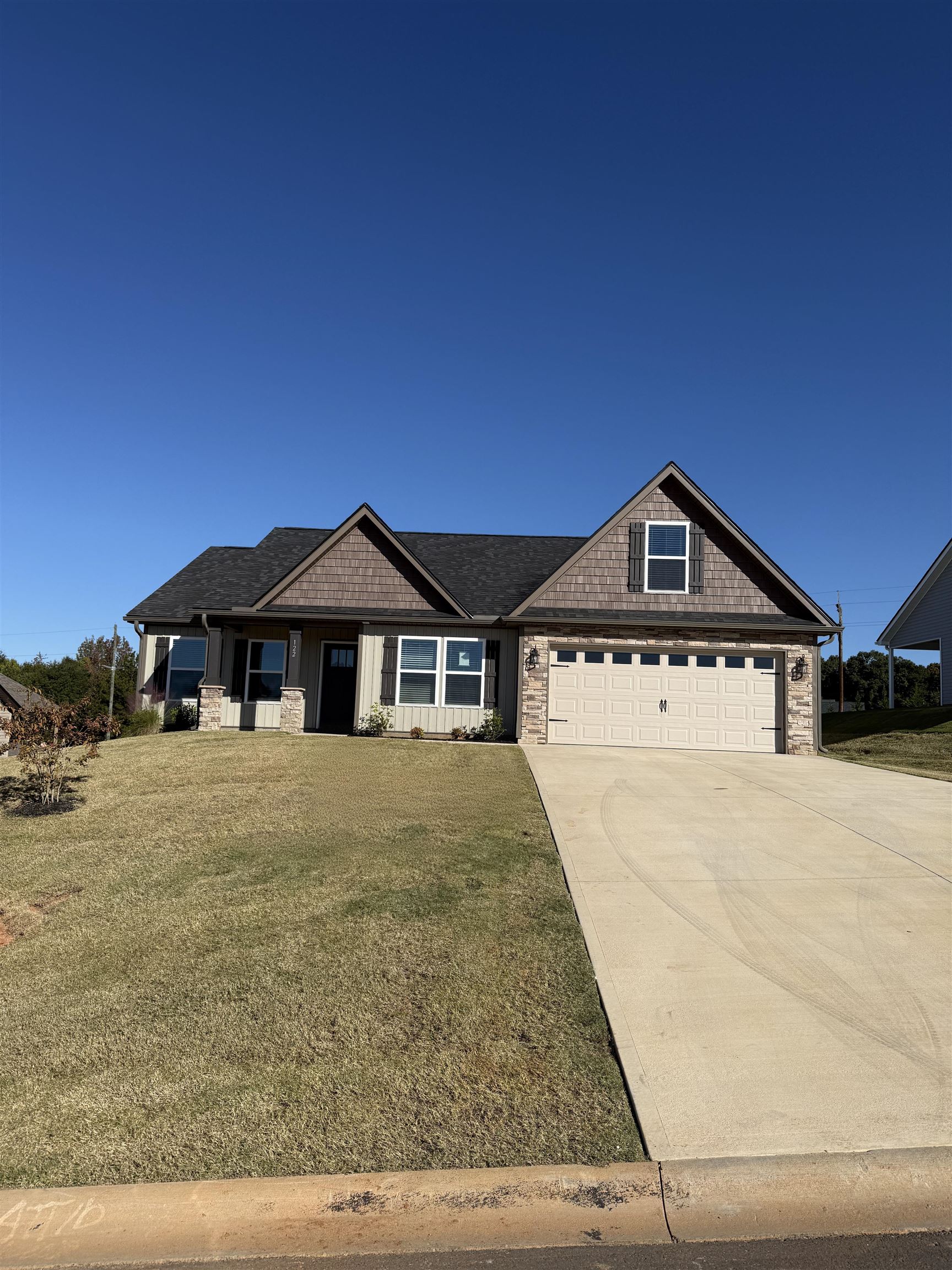 122 Alteza Drive Property Photo 1