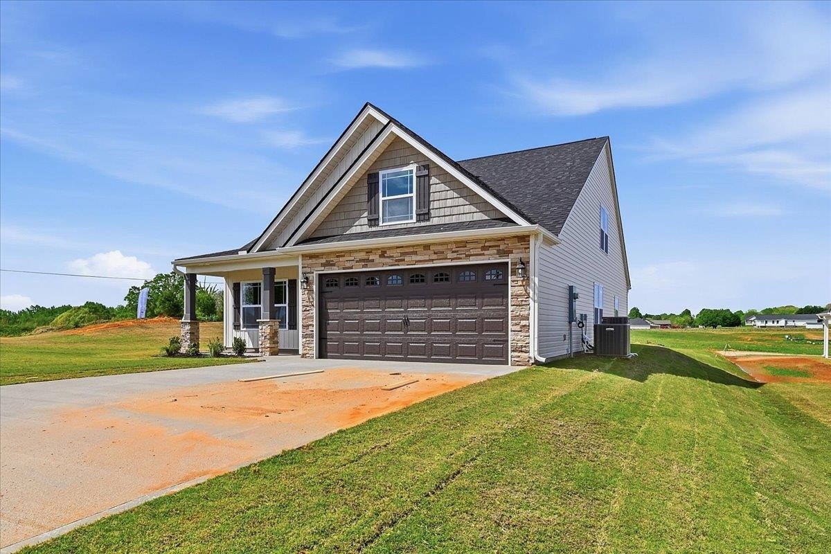 101 Crooked Tree Drive Property Photo 3