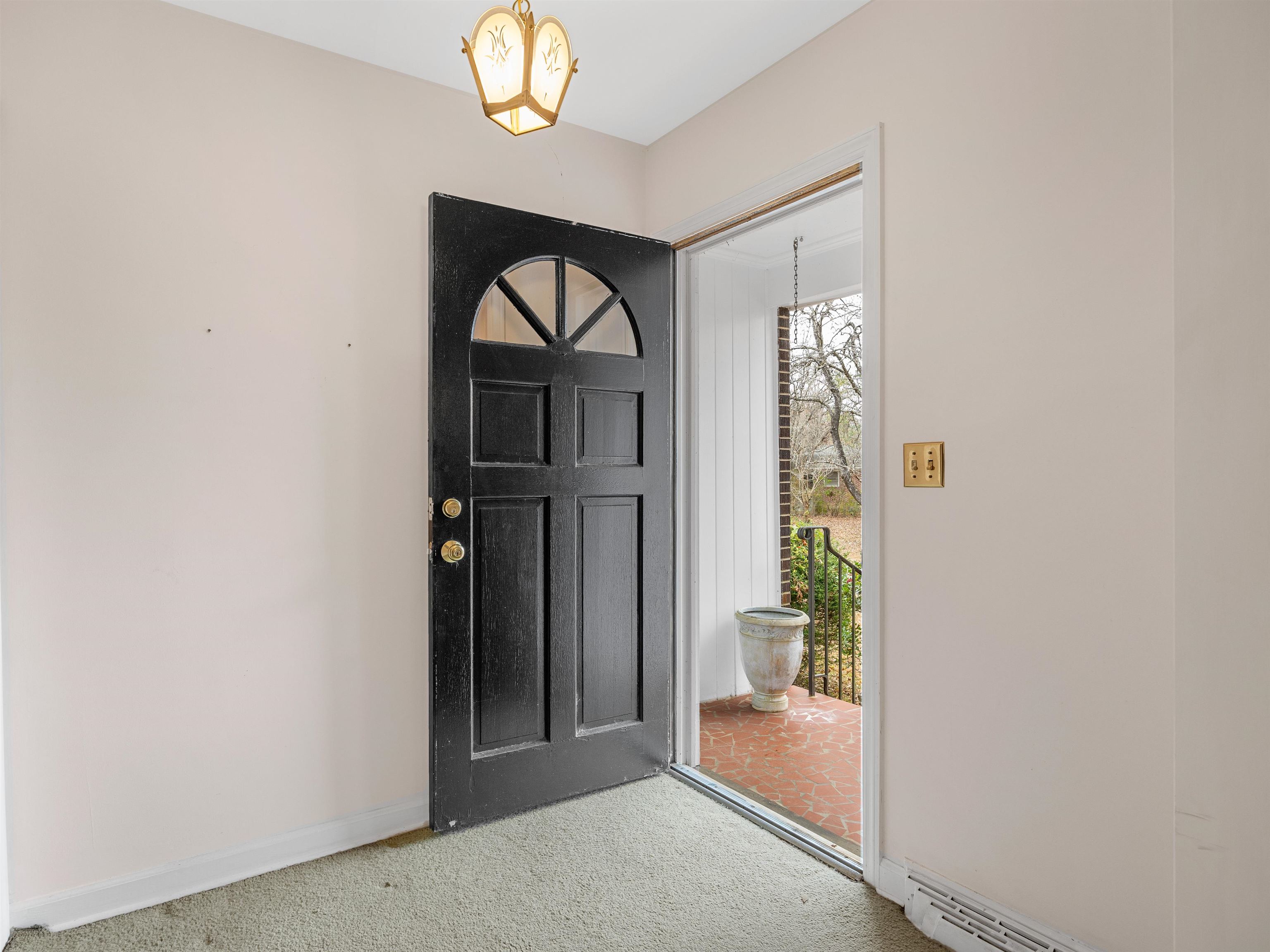 114 York Street Property Photo 4