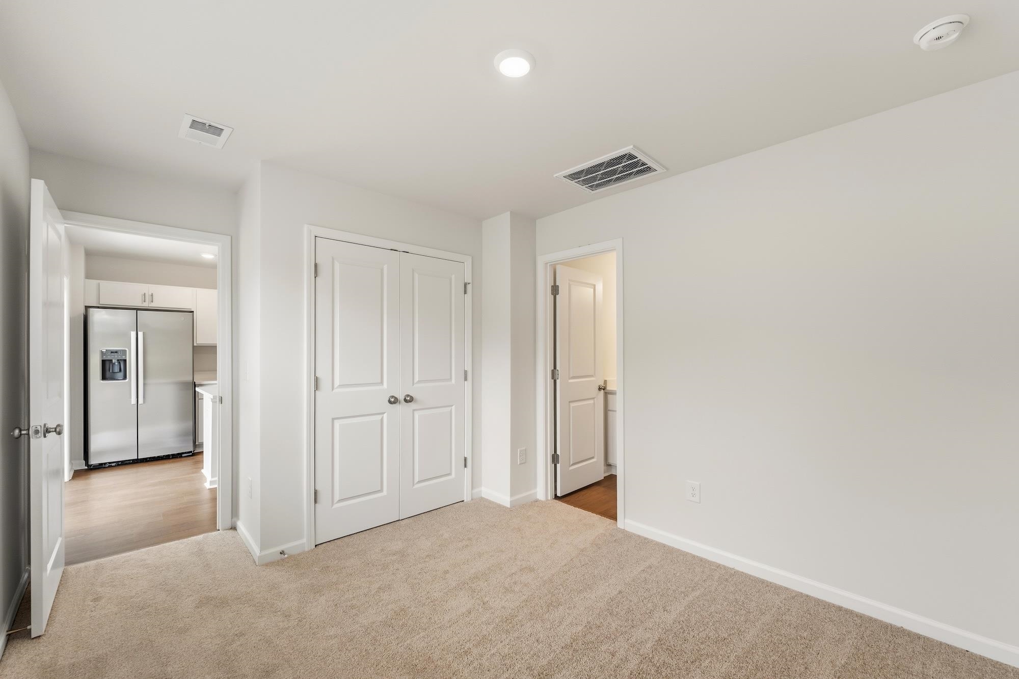 123 Cloverfield Lane Property Photo 14