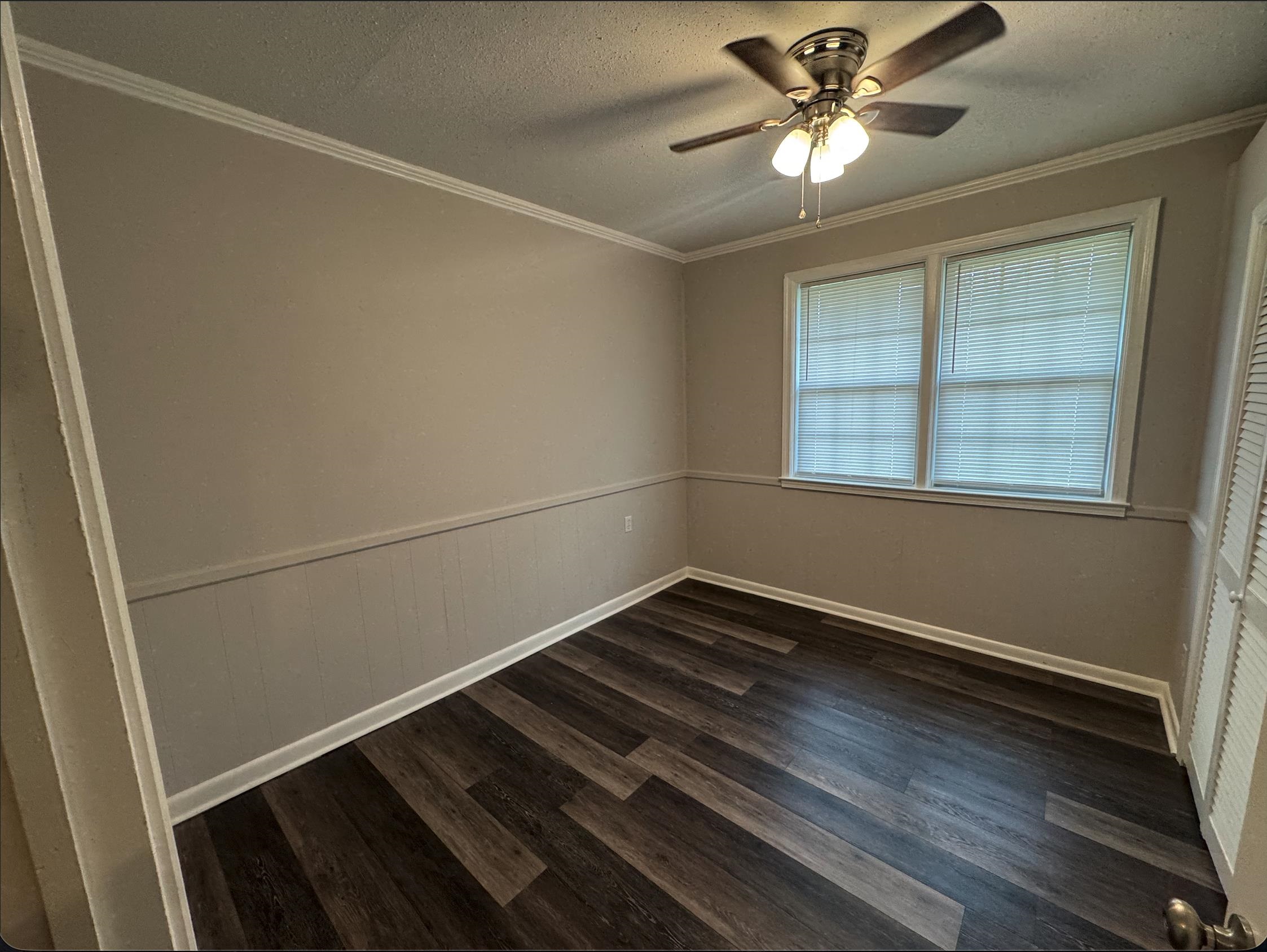 809 John Dodd Road Property Photo 14