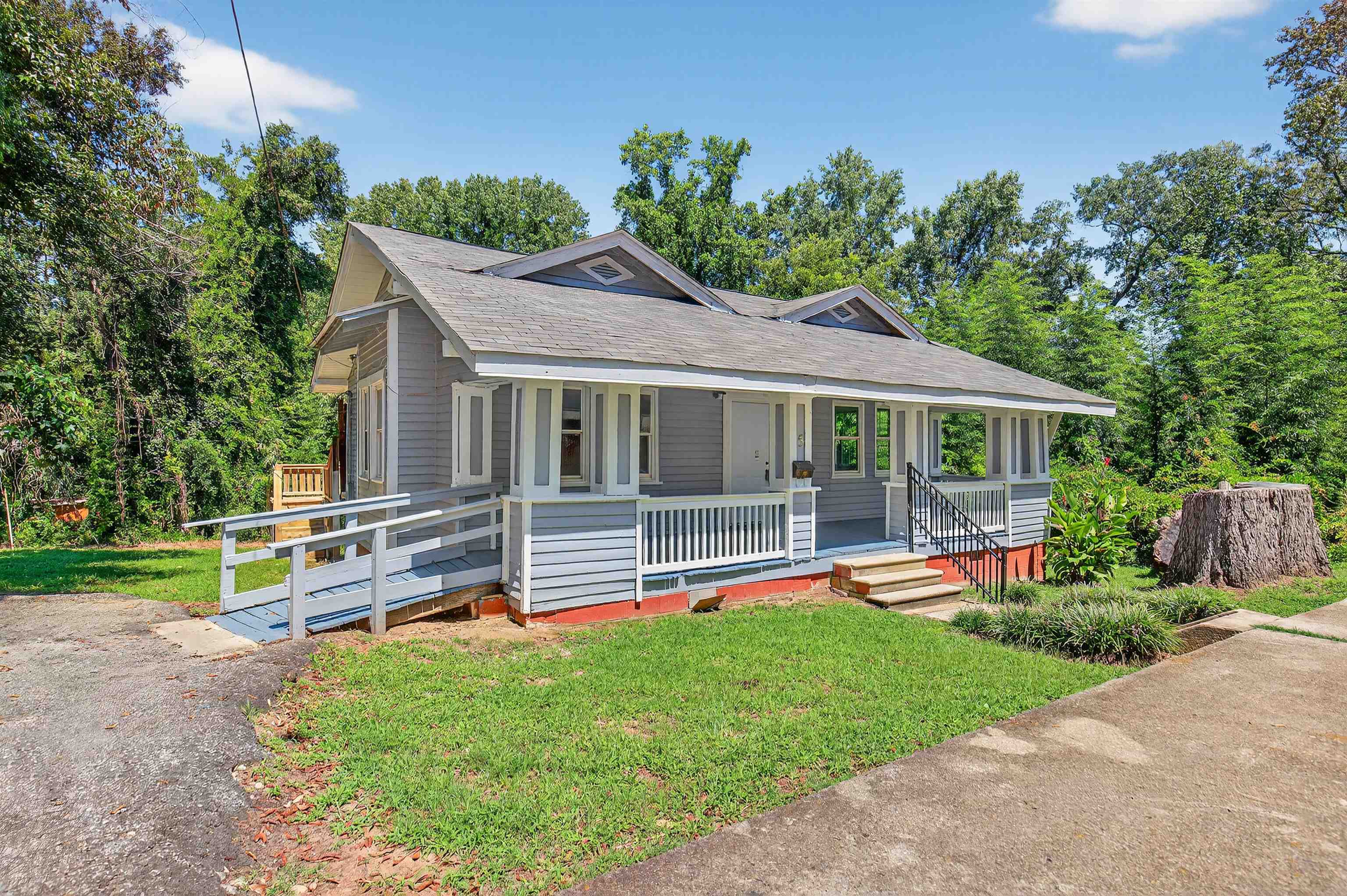 5 Texas Street Property Photo 2