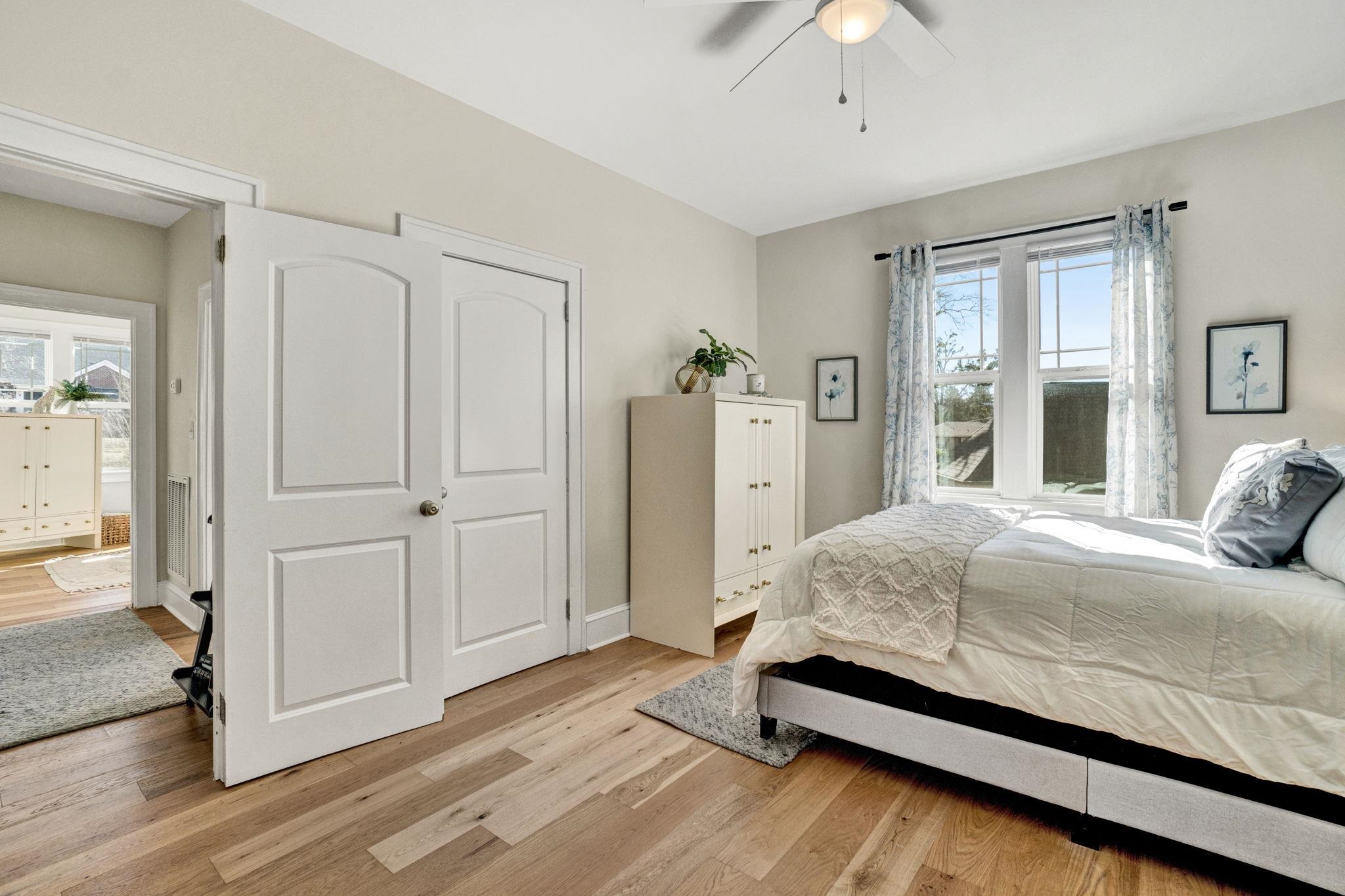 176 E Victoria Road Property Photo 14