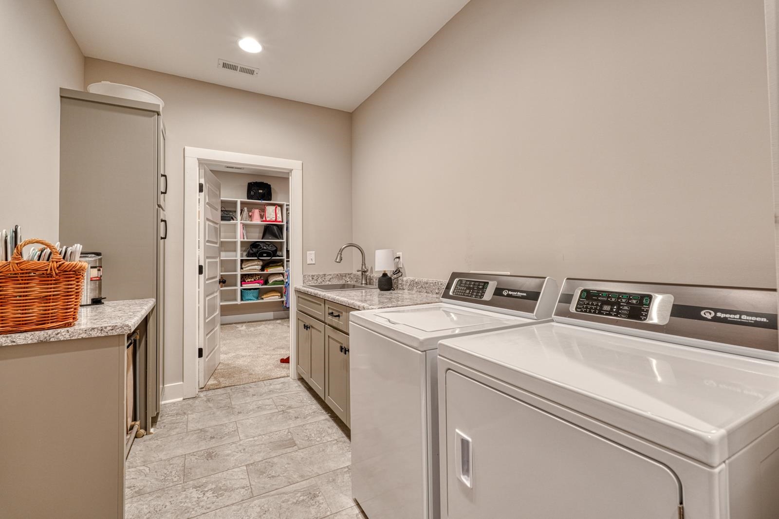 899 Hampton Road Property Photo 17