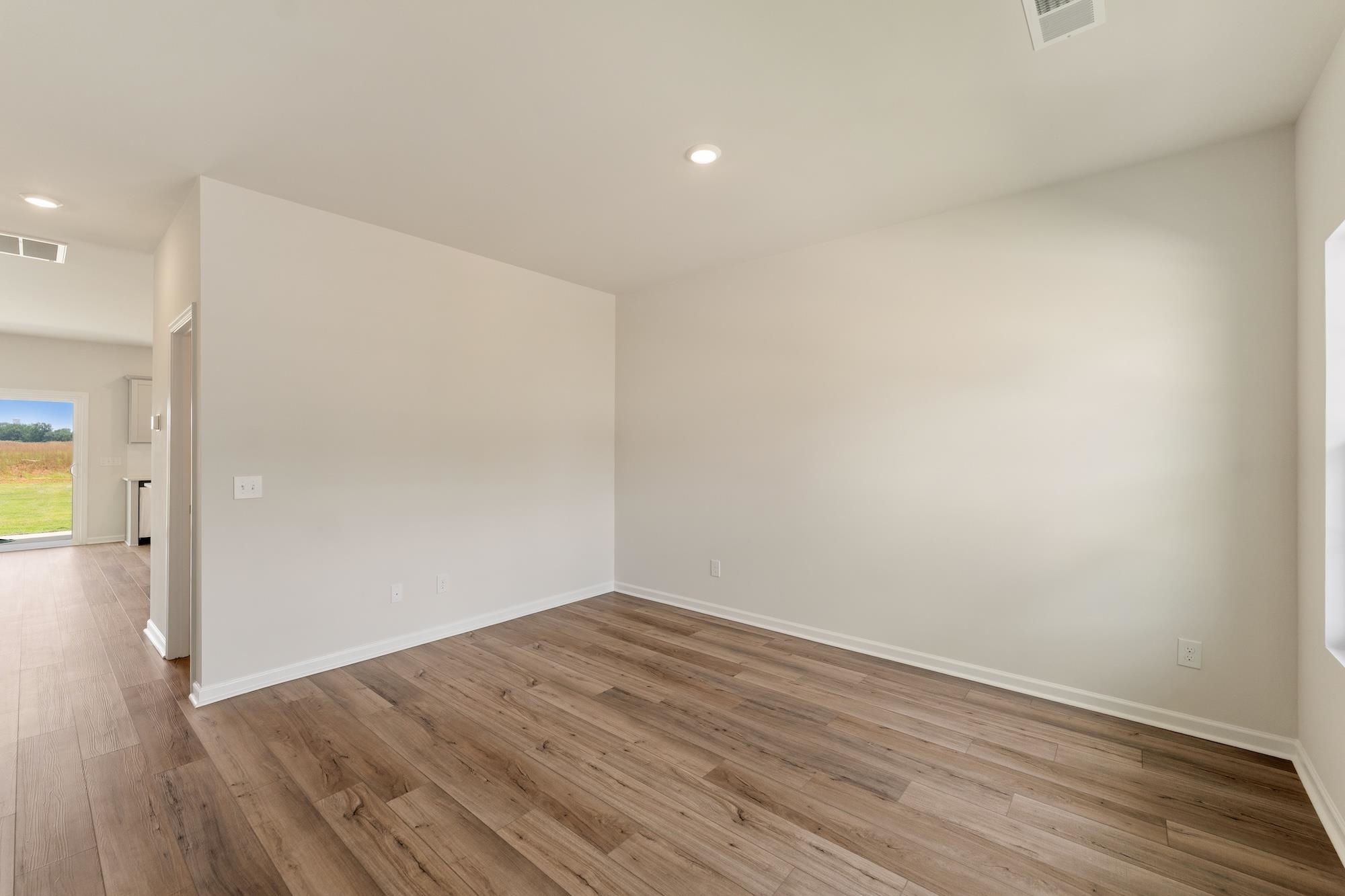 2324 Mill Loop Property Photo 2