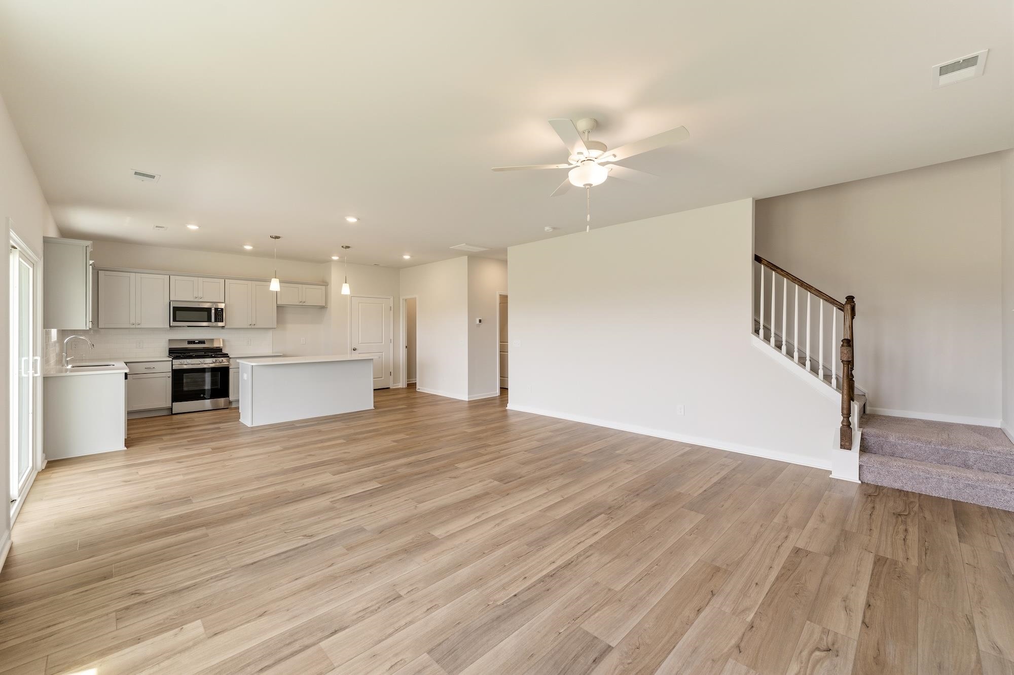 2324 Mill Loop Property Photo 9