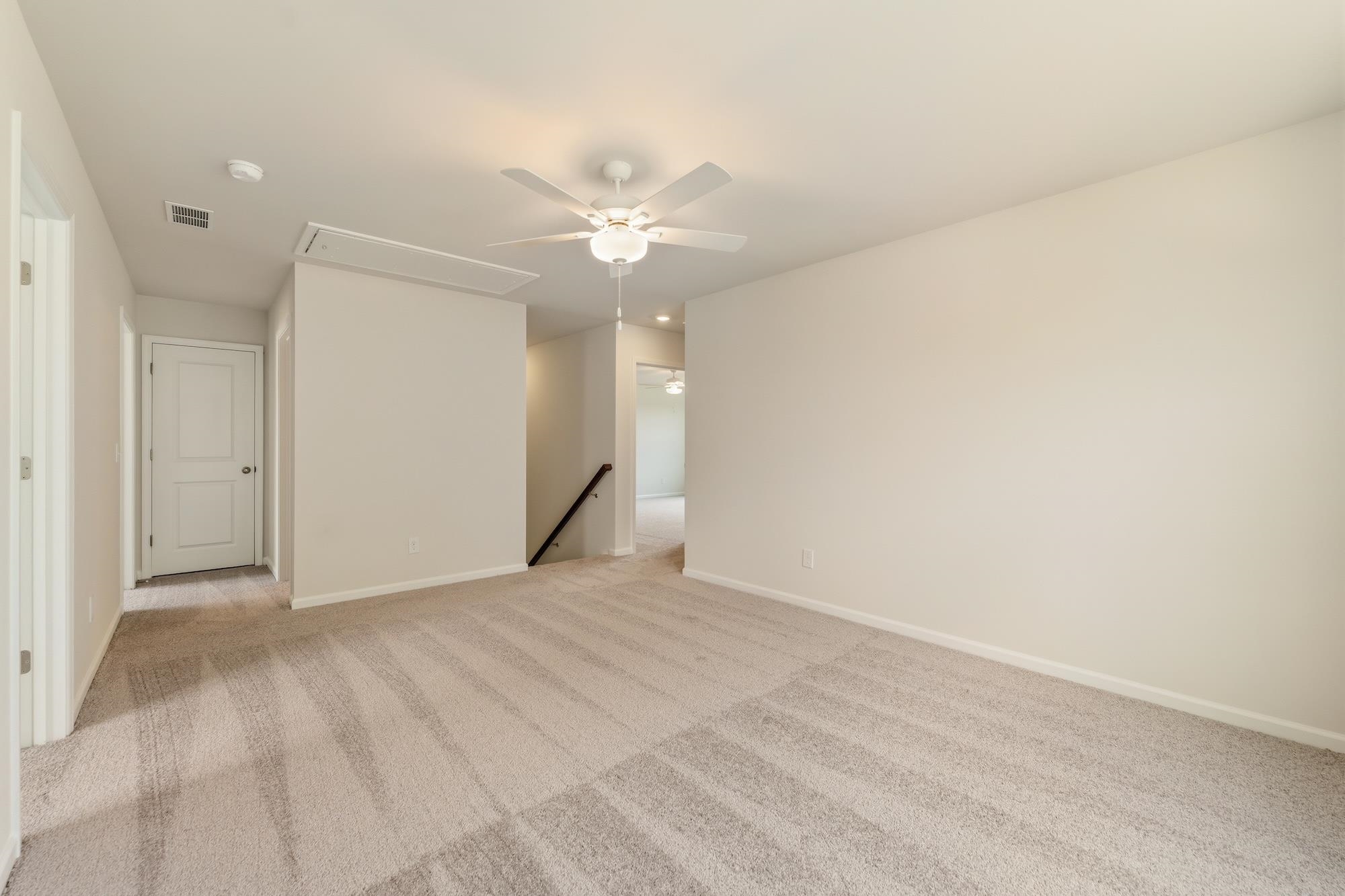 2324 Mill Loop Property Photo 12