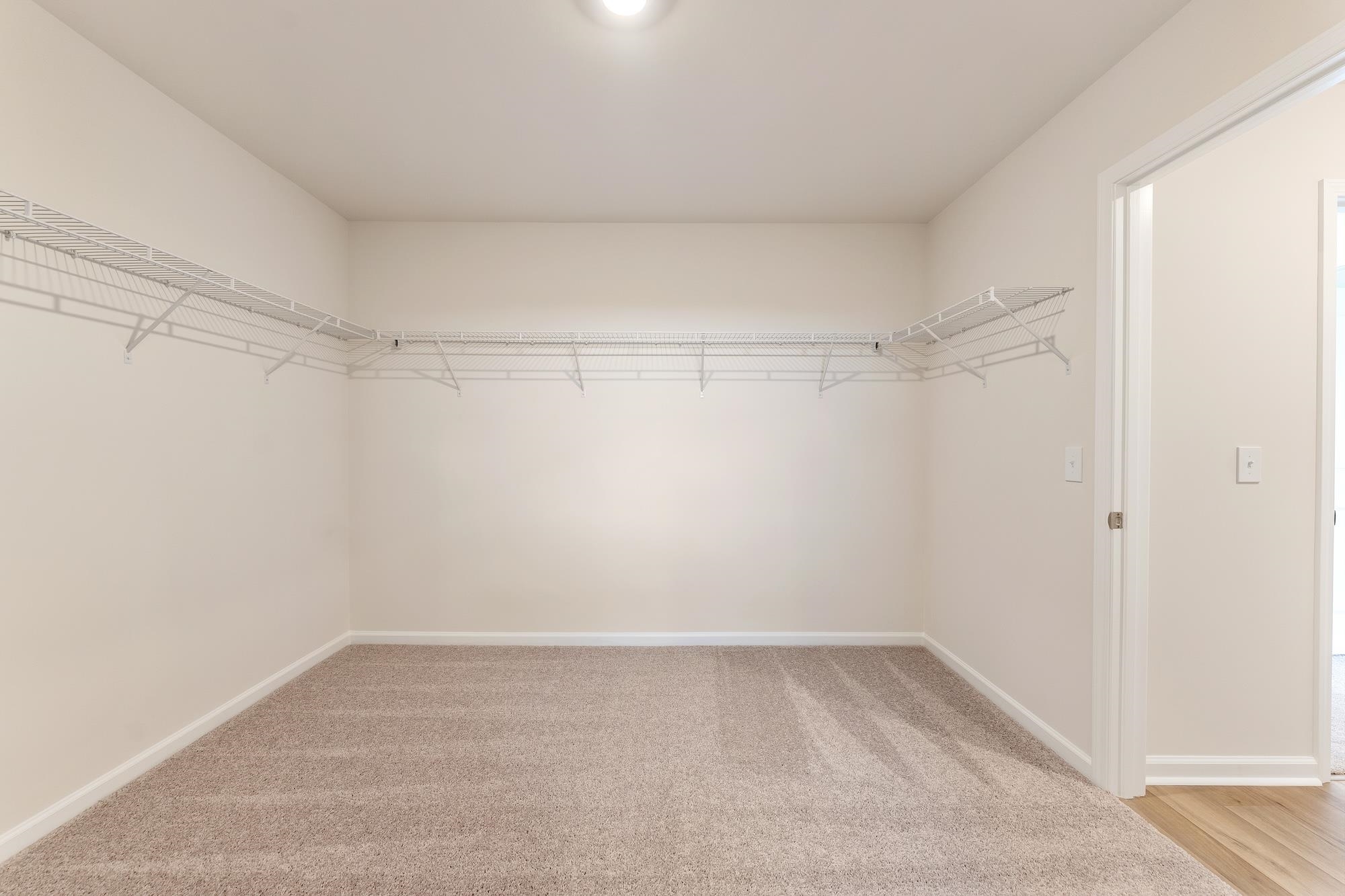 2324 Mill Loop Property Photo 17