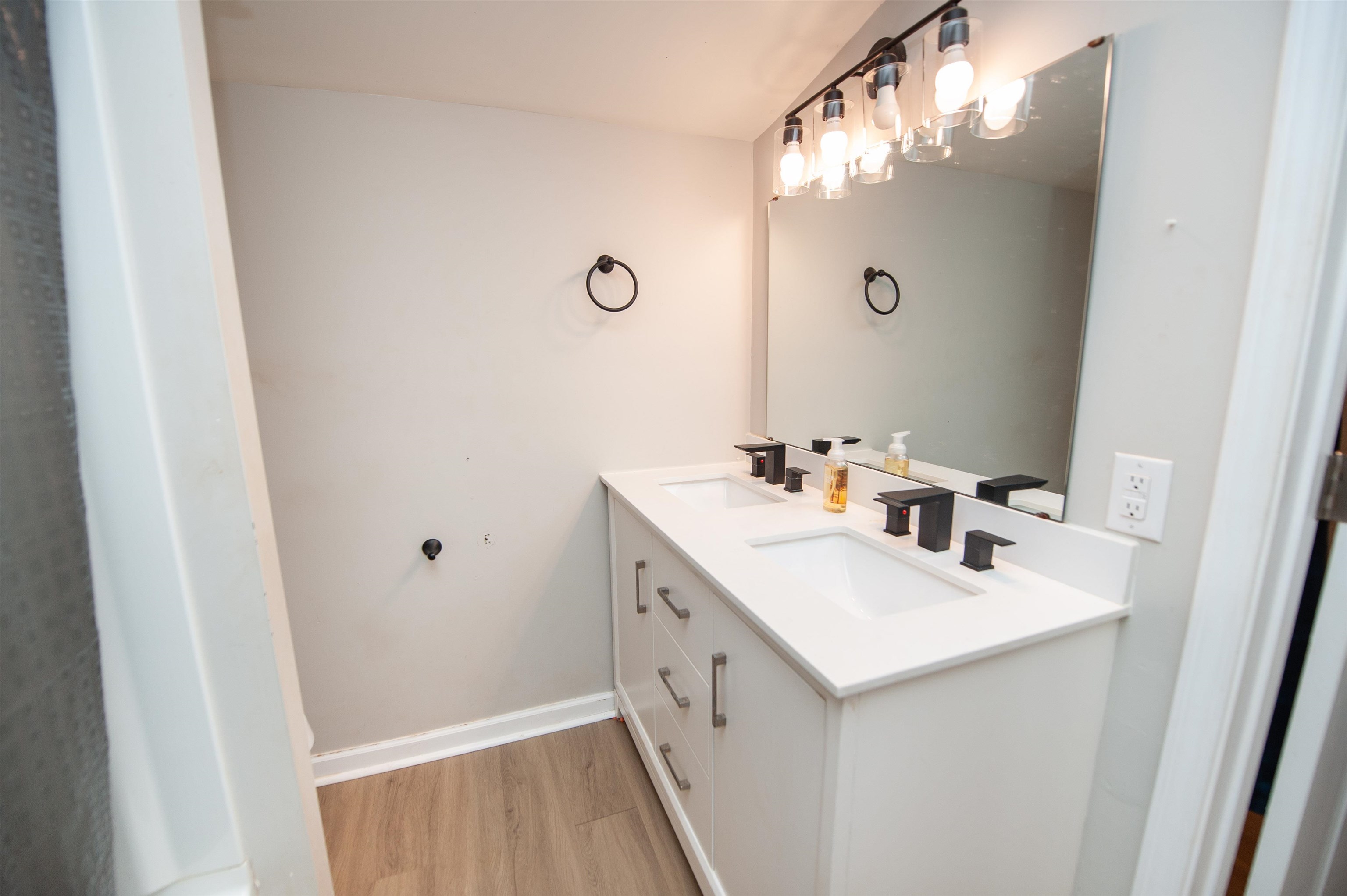 171 Brown Street Property Photo 18