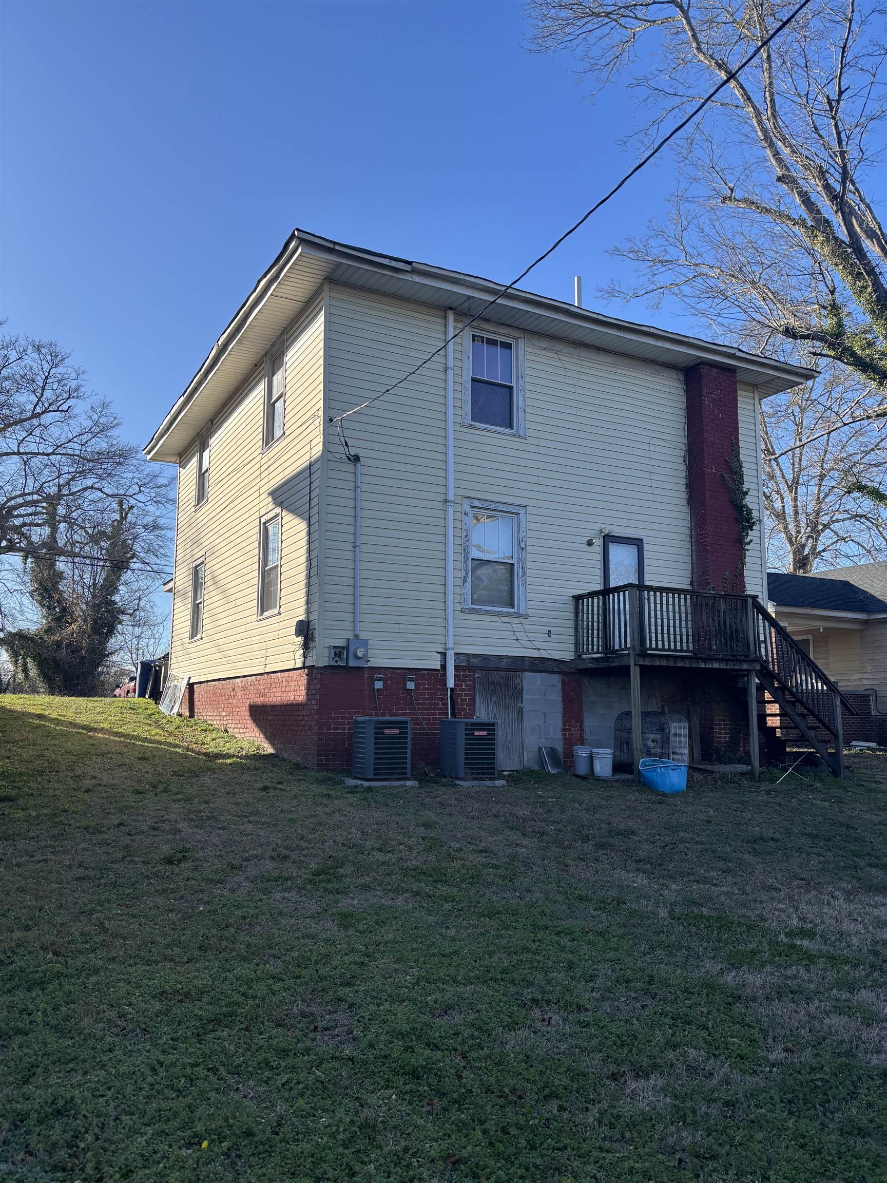 229 Oakland Avenue Property Photo 2