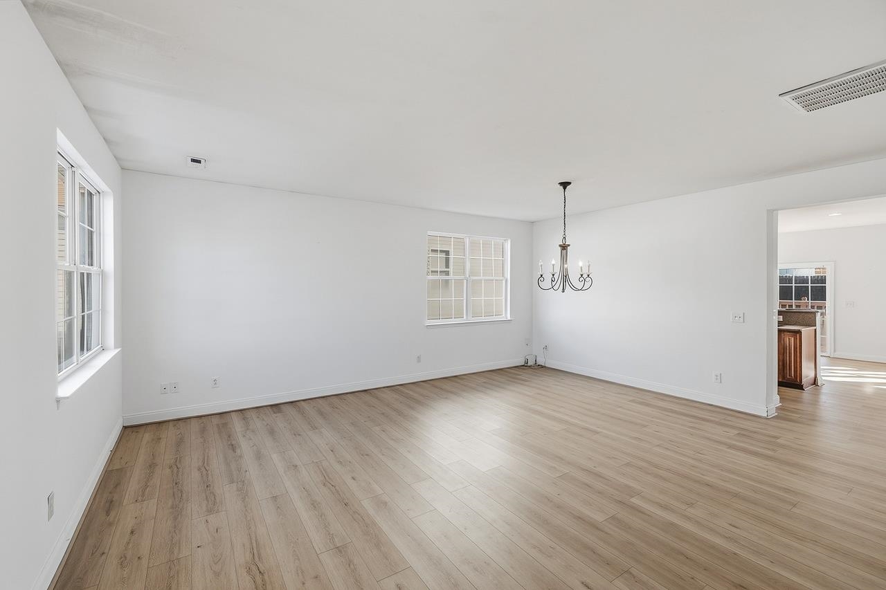 811 South Edisto River Drive Property Photo 6