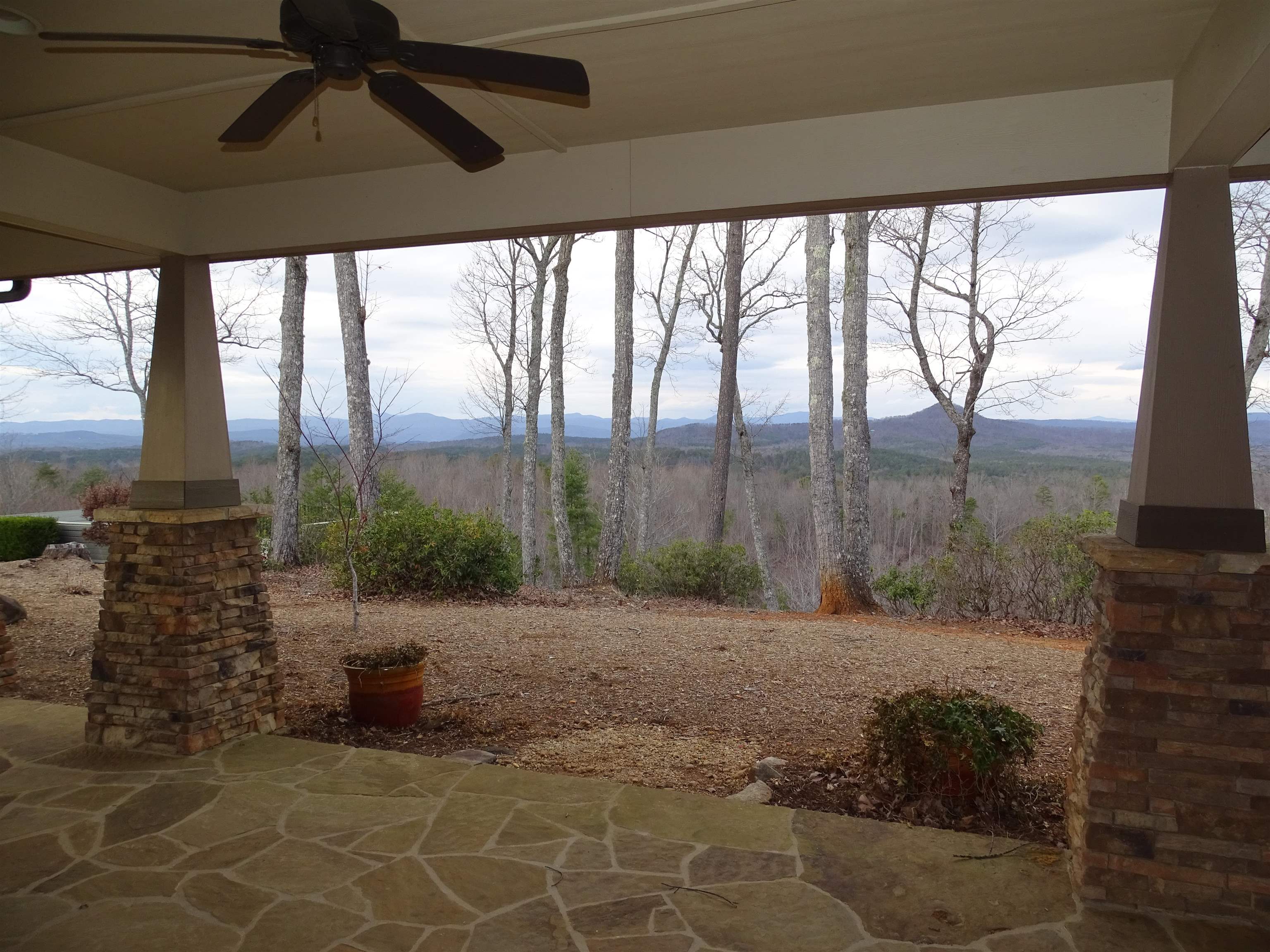 333030 Property Photo 25
