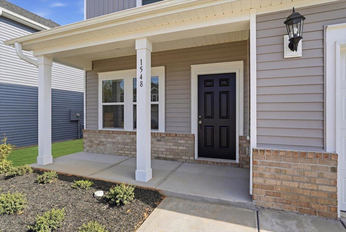 1548 Switchback Circle Property Photo 2