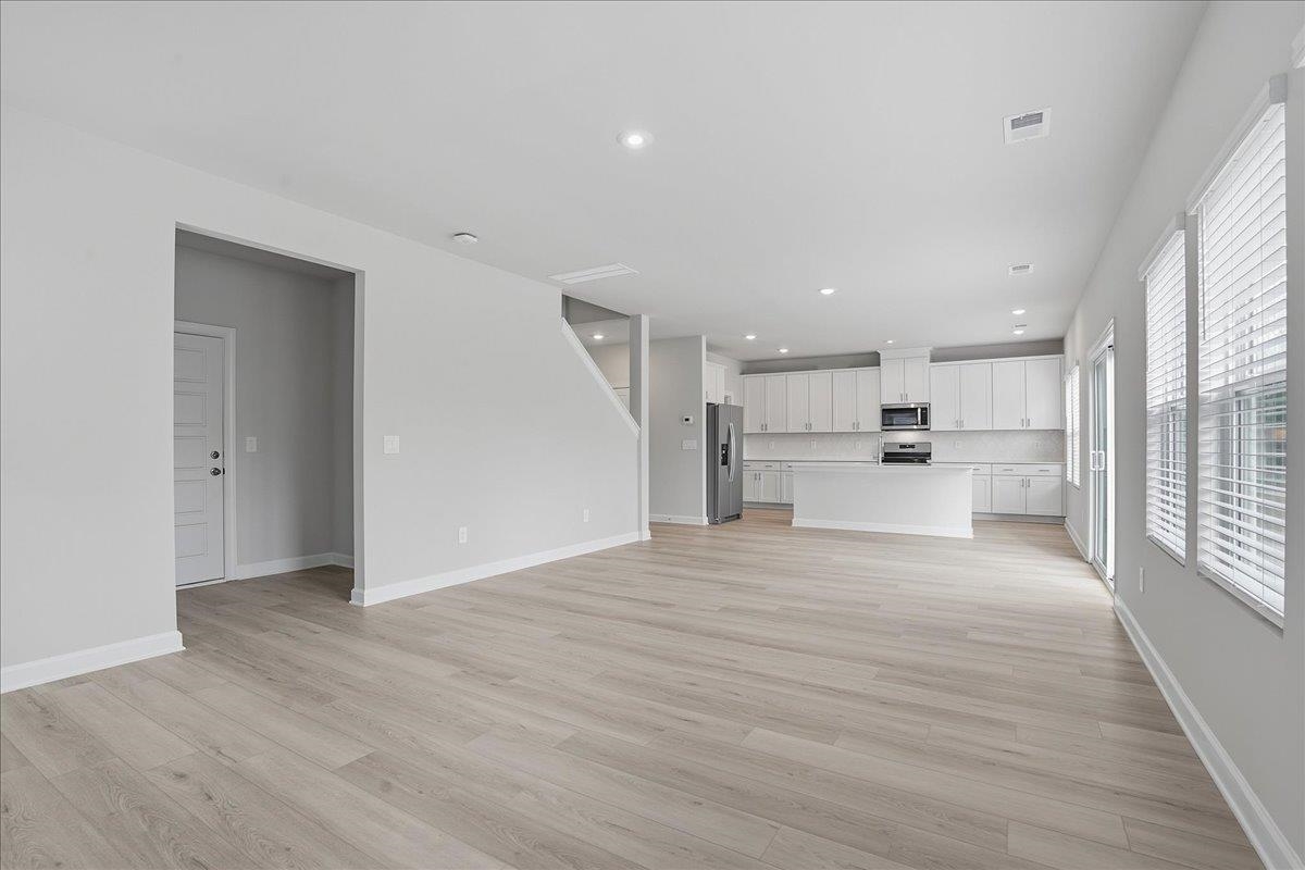 1548 Switchback Circle Property Photo 6