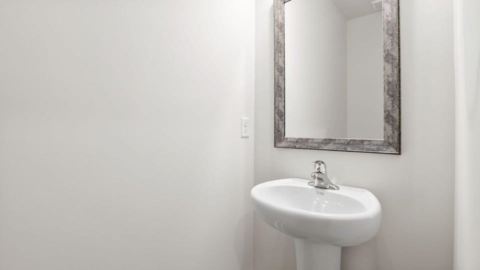719 Lesbury Lane Property Photo 7