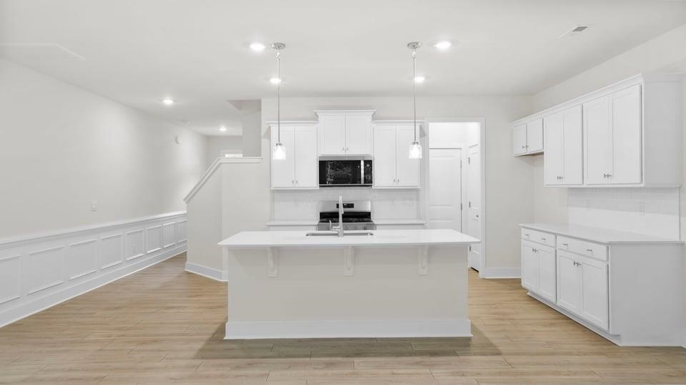 719 Lesbury Lane Property Photo 14