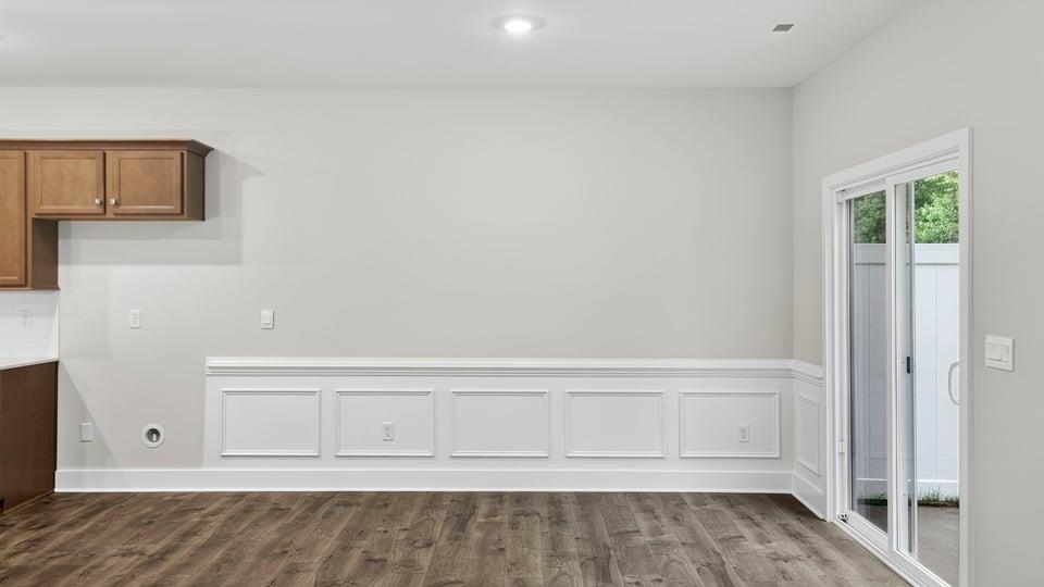 723 Lesbury Lane Property Photo 9