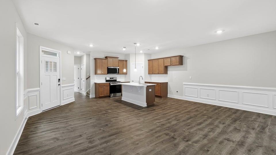 723 Lesbury Lane Property Photo 10