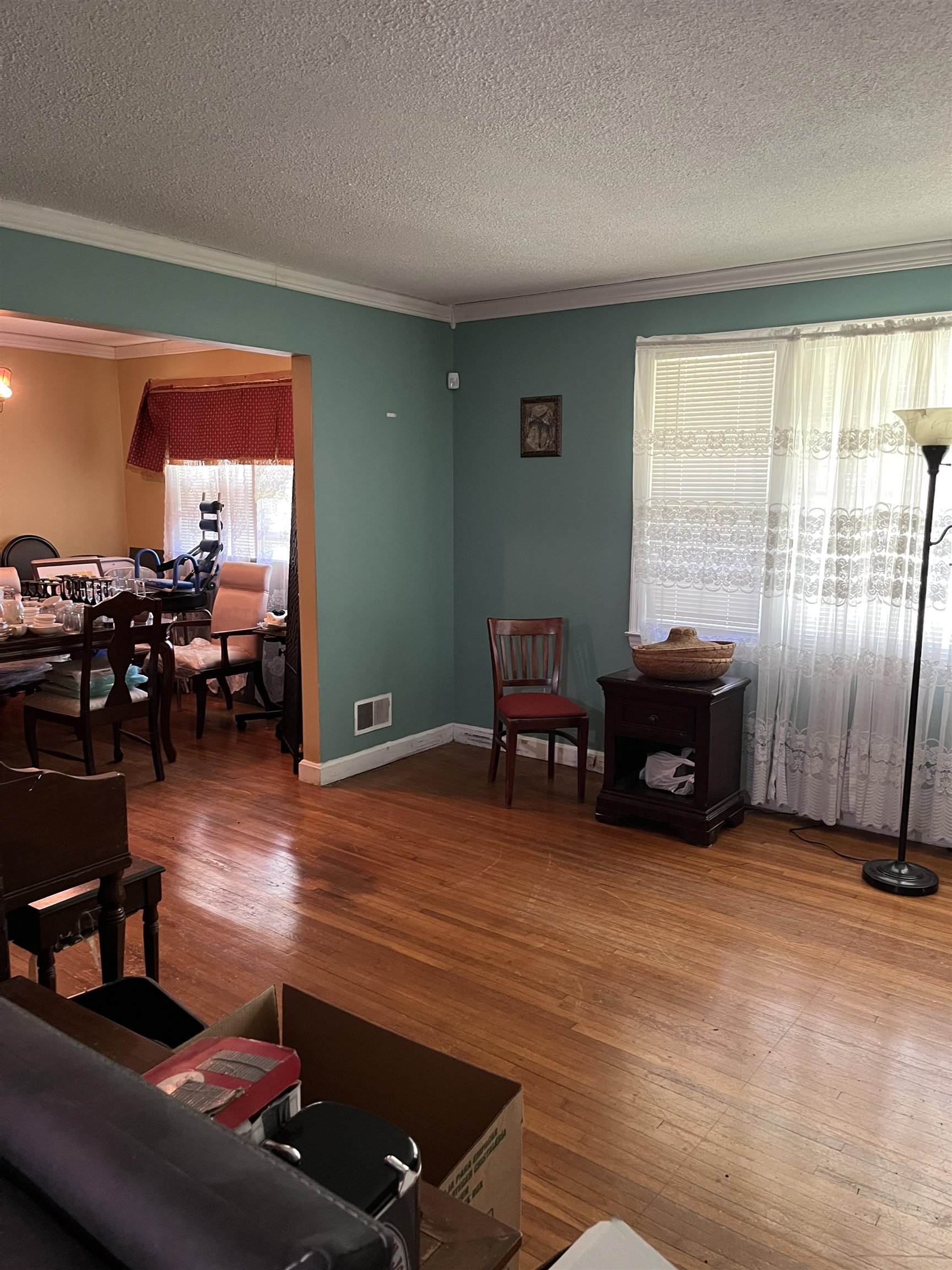 186 Morningside Drive Property Photo 5
