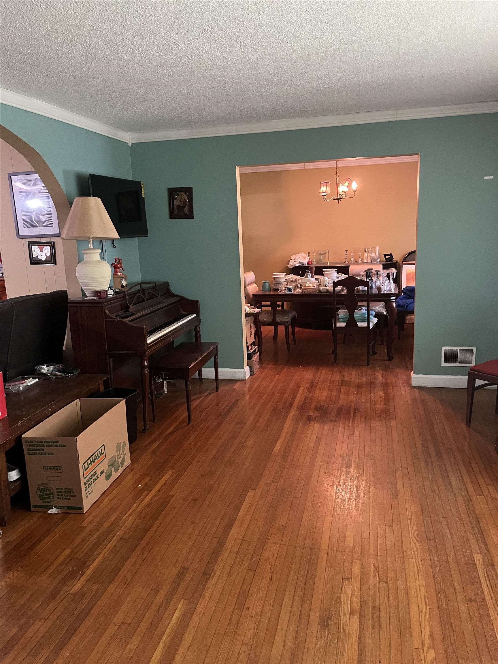 186 Morningside Drive Property Photo 6