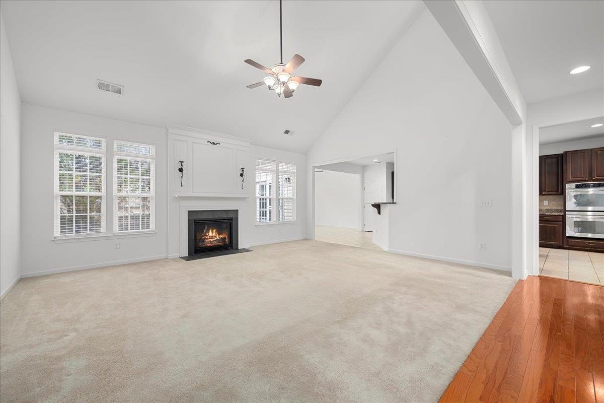 200 Stonebury Drive Property Photo 12