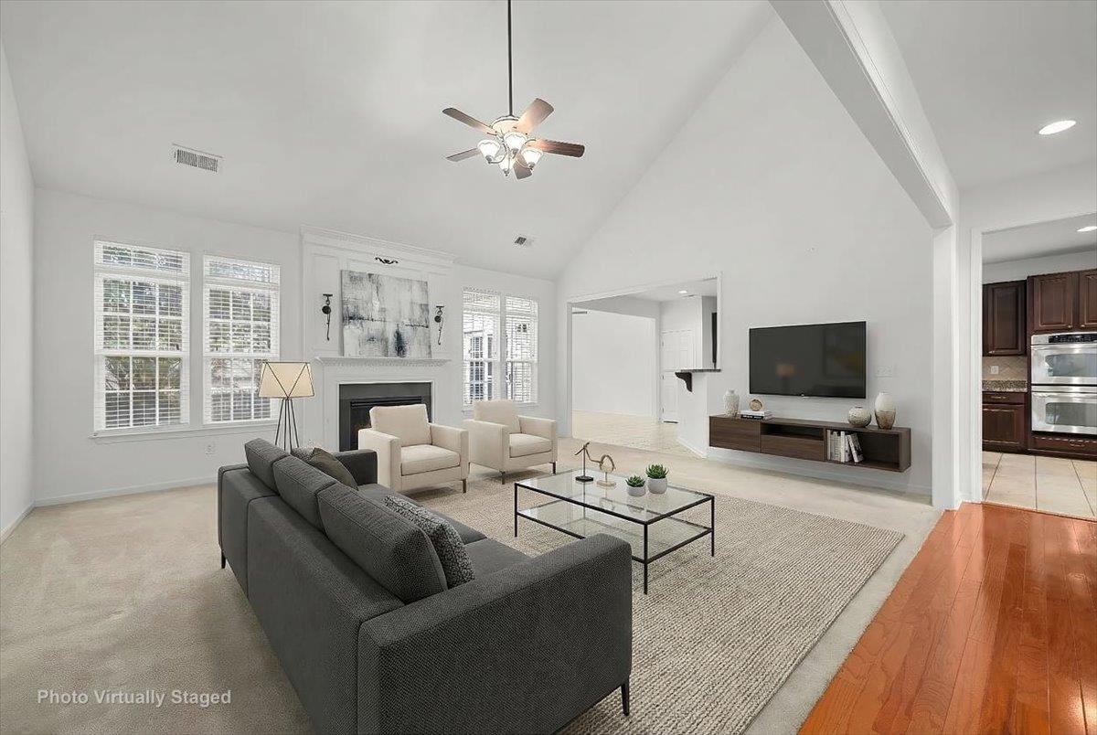 200 Stonebury Drive Property Photo 13