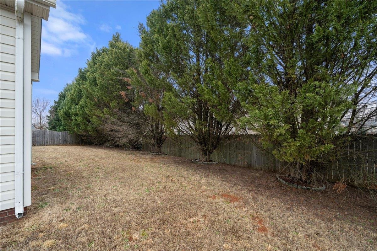 200 Stonebury Drive Property Photo 39