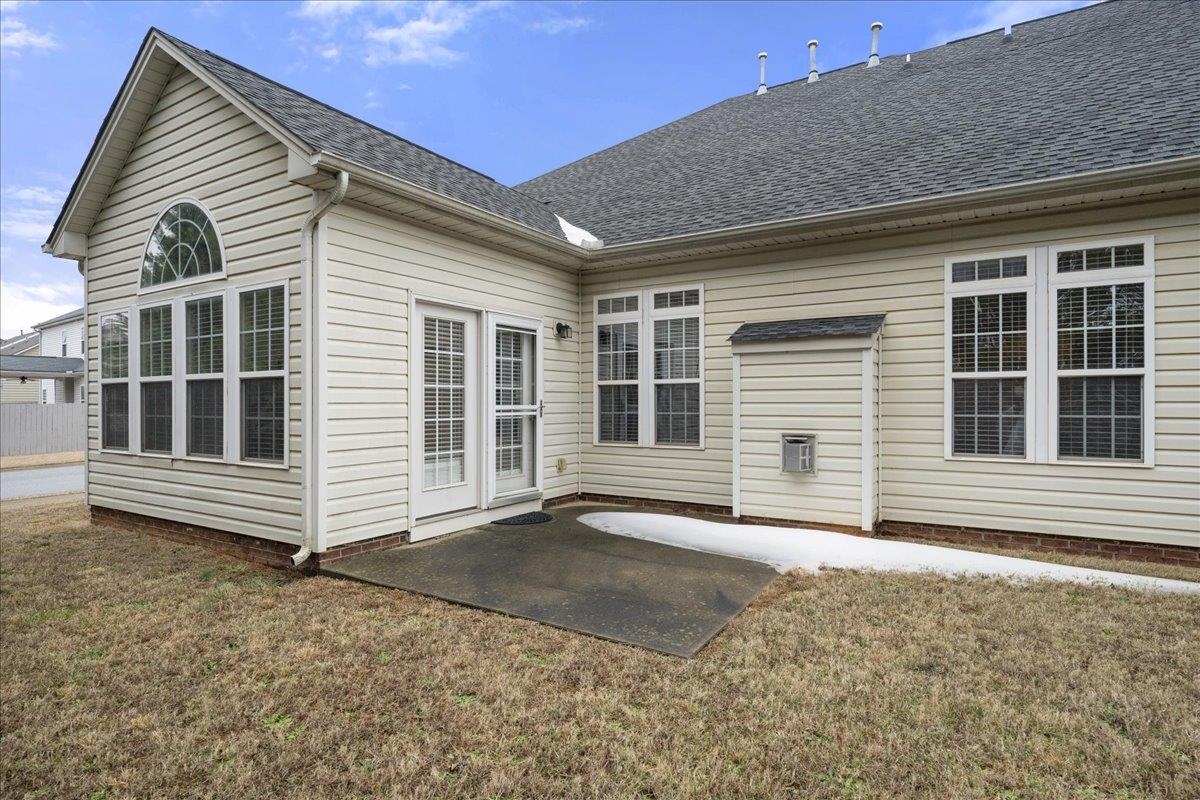 200 Stonebury Drive Property Photo 42