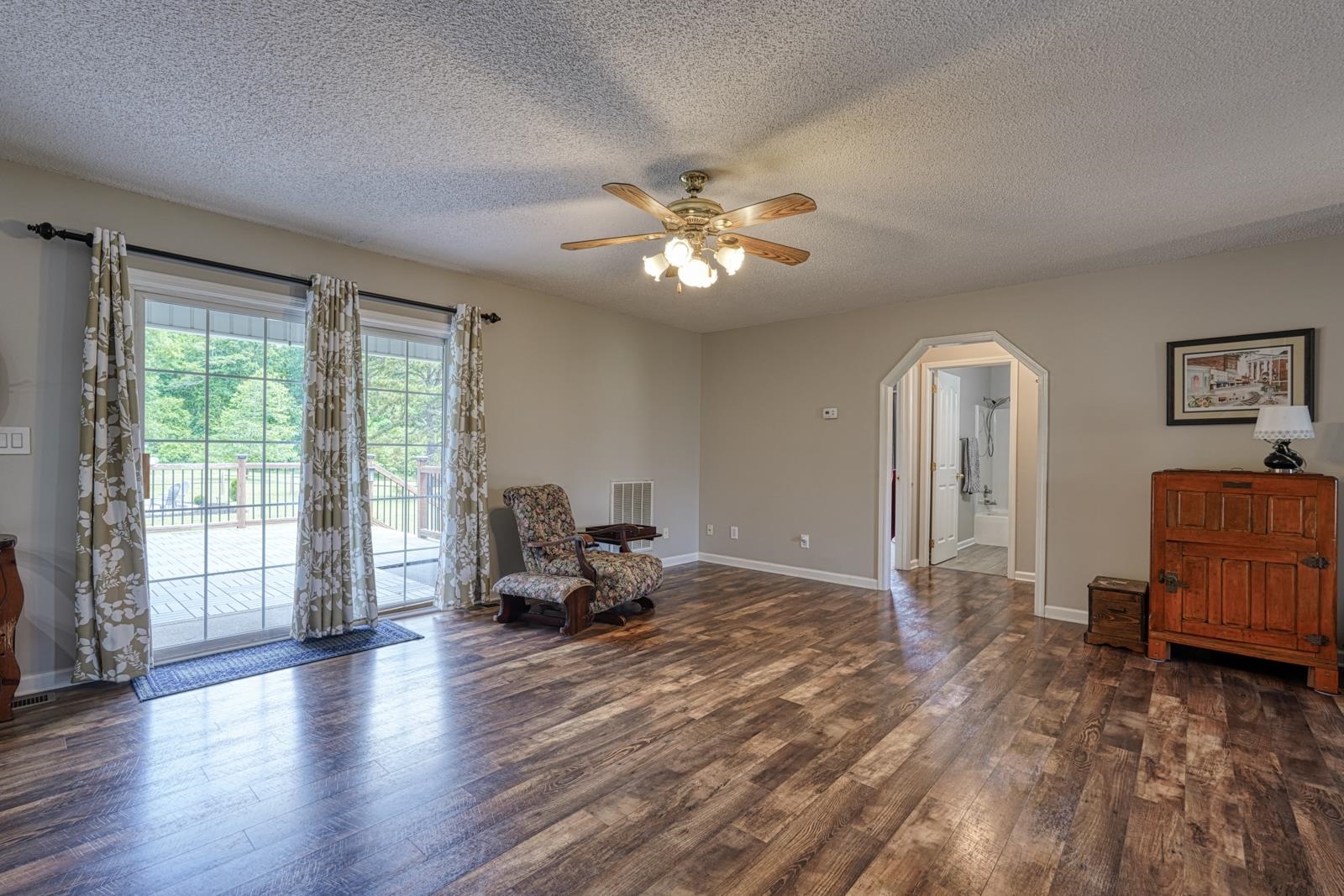 103 Cheyenne Ridge Trail Property Photo 6
