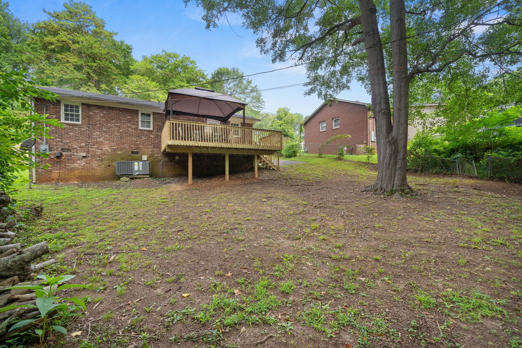 201 Michael St Property Photo 44