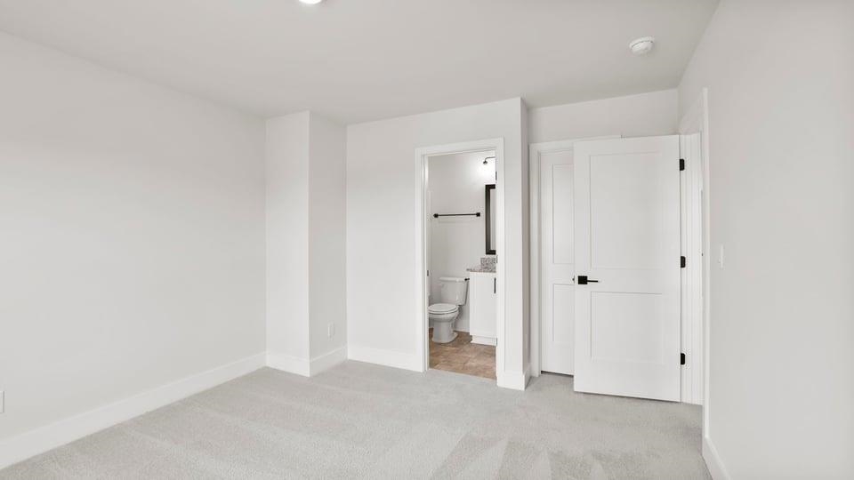 1016 Alder Pond Drive Property Photo 26