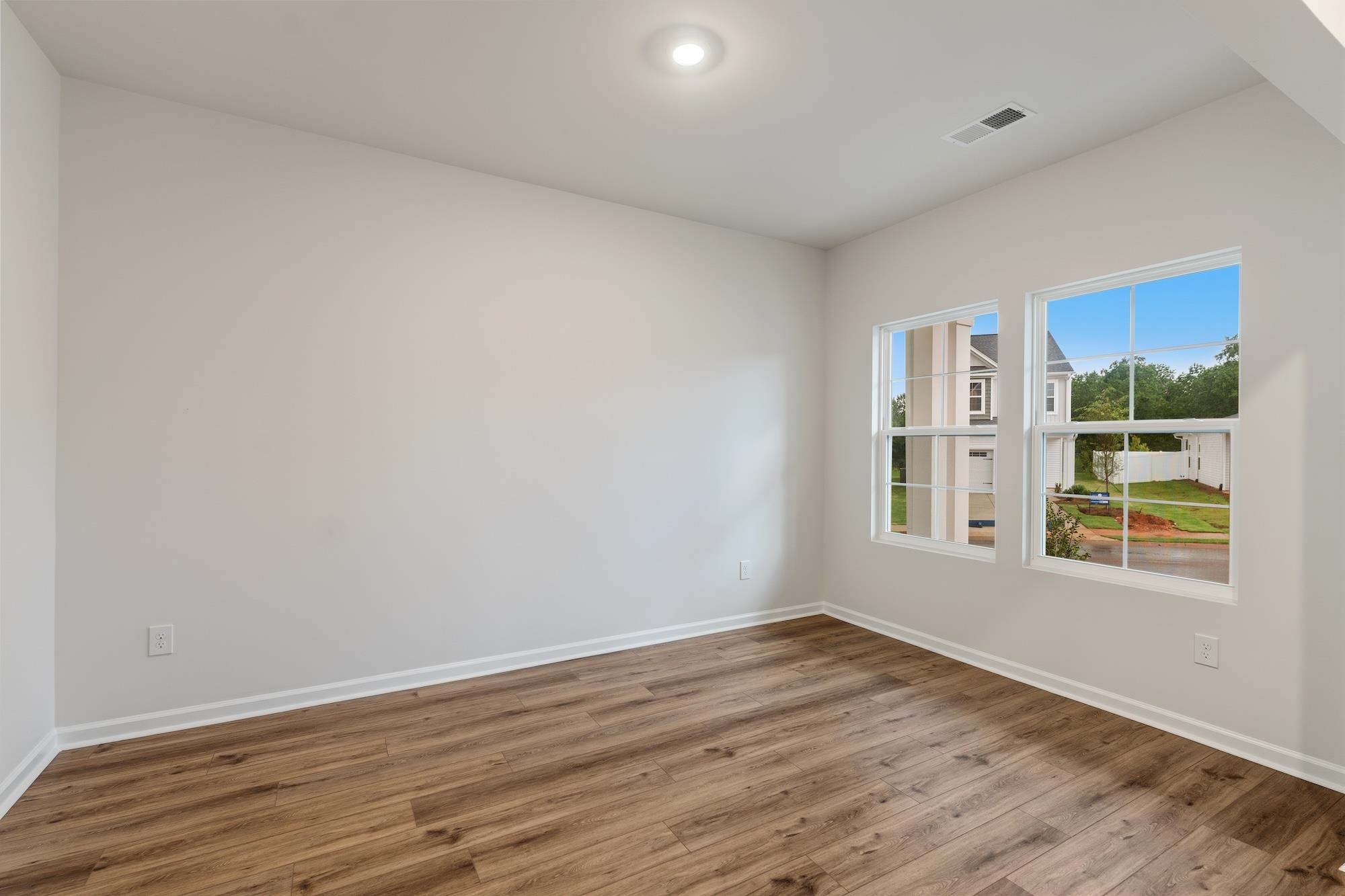 2300 Mill Loop Property Photo 3