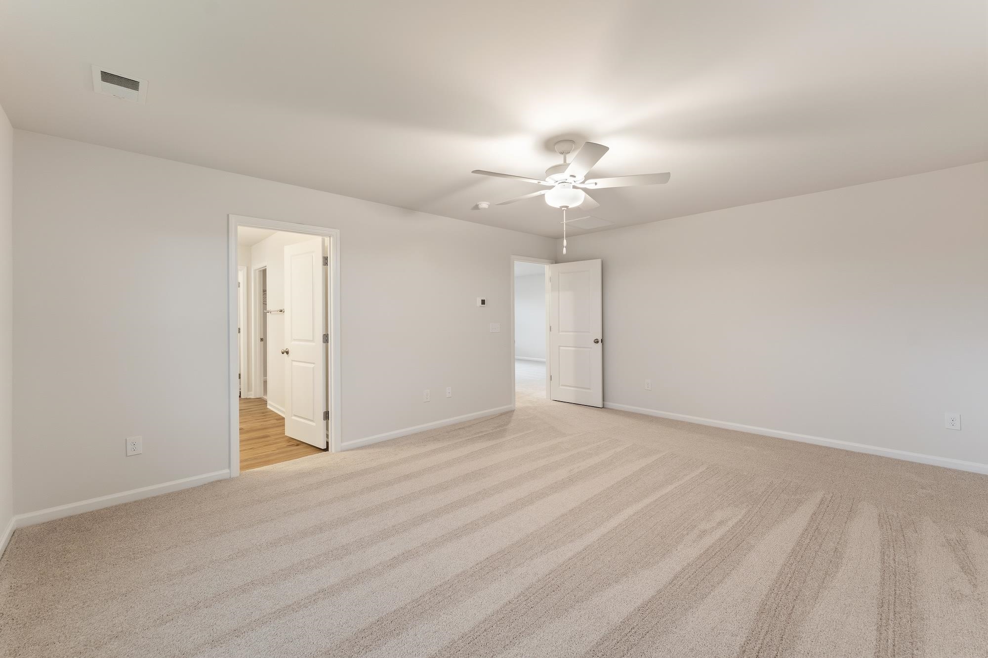 2300 Mill Loop Property Photo 12